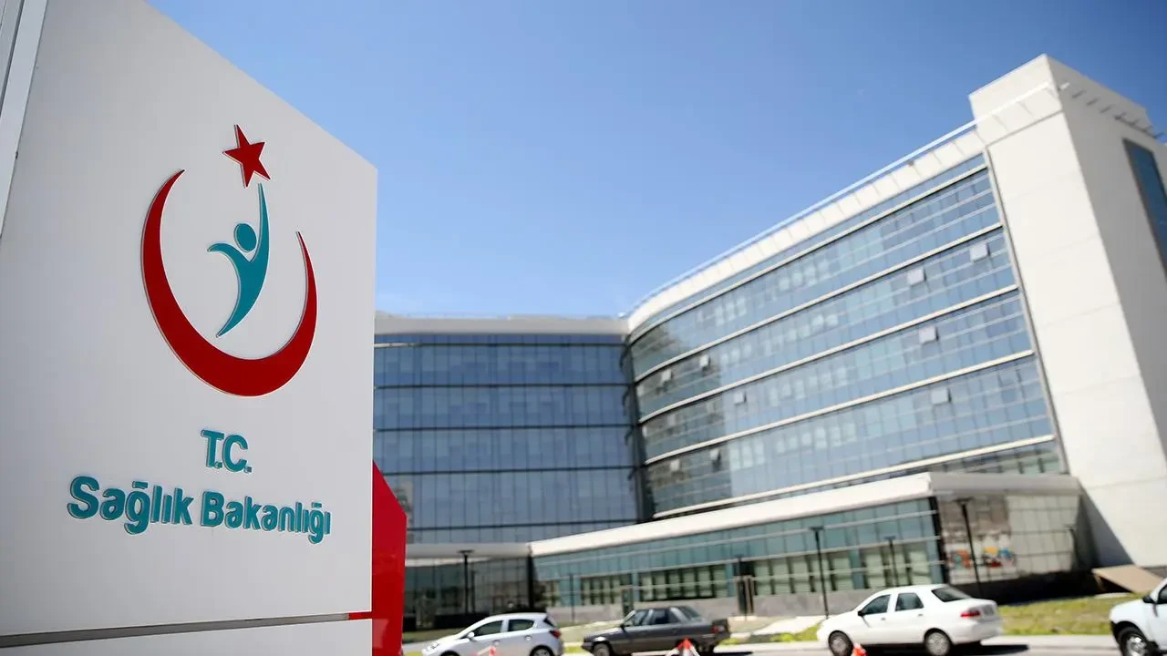“Sağlık Bakanlığı’ndan Cinsiyet Değişikliği Raporu İddialarına Net Yanıt”