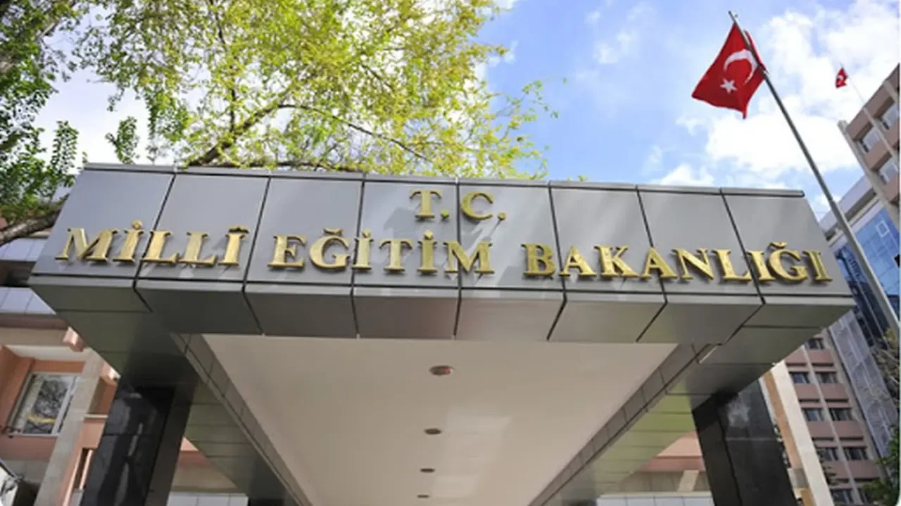 “Milli Eğitim Bakanlığı’ndan Çevre Dostu Proje: Yeşil Vatan-Benim Okulum Geleceğe Çare”
