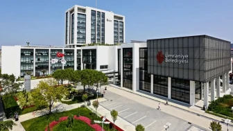 “Ümraniye Belediyesi Uzay Meraklısı Gençlere Model Roket Eğitimi Veriyor”