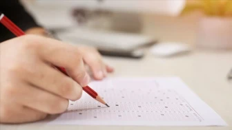 “YKS Sonuçlarına Tepki Büyüyor: Öğrencilerden Çığ Gibi İtiraz”