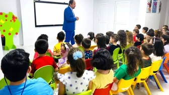 “Eğitimcilere Müjde: 2025, %300 Ödenek Artışıyla Altın Yıl Olacak”