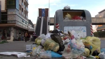 İzmir'de Konak ve Buca'da Sokakların Pis Kokusu Vatandaşları İsyan ettirdi!