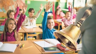 “Eğitimde Yeni Dönem: Zilsiz Okul Modeli Başlıyor”