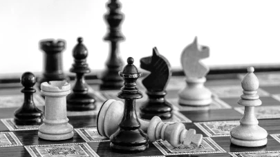 Satrançta taş dizimi nasıldır?Nasıl oynanır ve kuralları nelerdir?