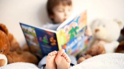 Aileler Çocuklara Kitap Okuma Alışkanlığını Nasıl Kazandırır?