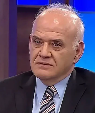“Şok Ayrılık! Ahmet Çakar Yıllardır Ekranında Olduğu Kanaldan Kovuldu”