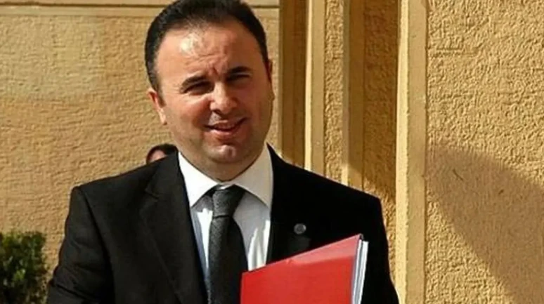 Nusret Yılmaz kimdir, aslen nereli, kimin avukatı, kaç yaşında, alevi mi?
