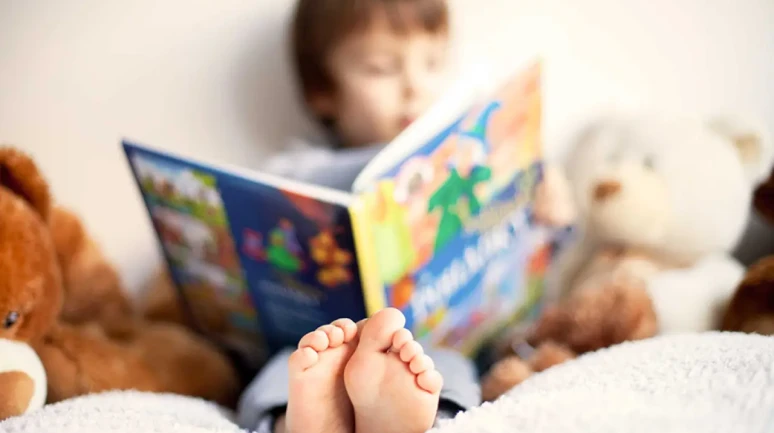 Aileler Çocuklara Kitap Okuma Alışkanlığını Nasıl Kazandırır?